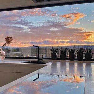 Meet your Posher, Jayanna